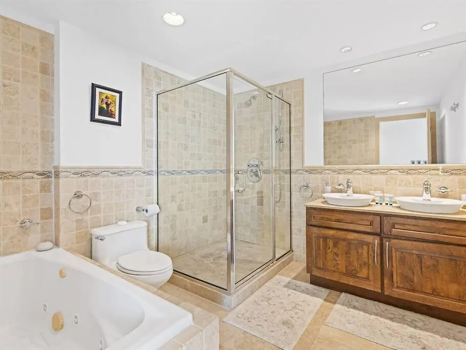 Oceanfront Escape At Aqua Mirage Condo! Cupecoy  0*, Cupecoy (Sint Maarten)